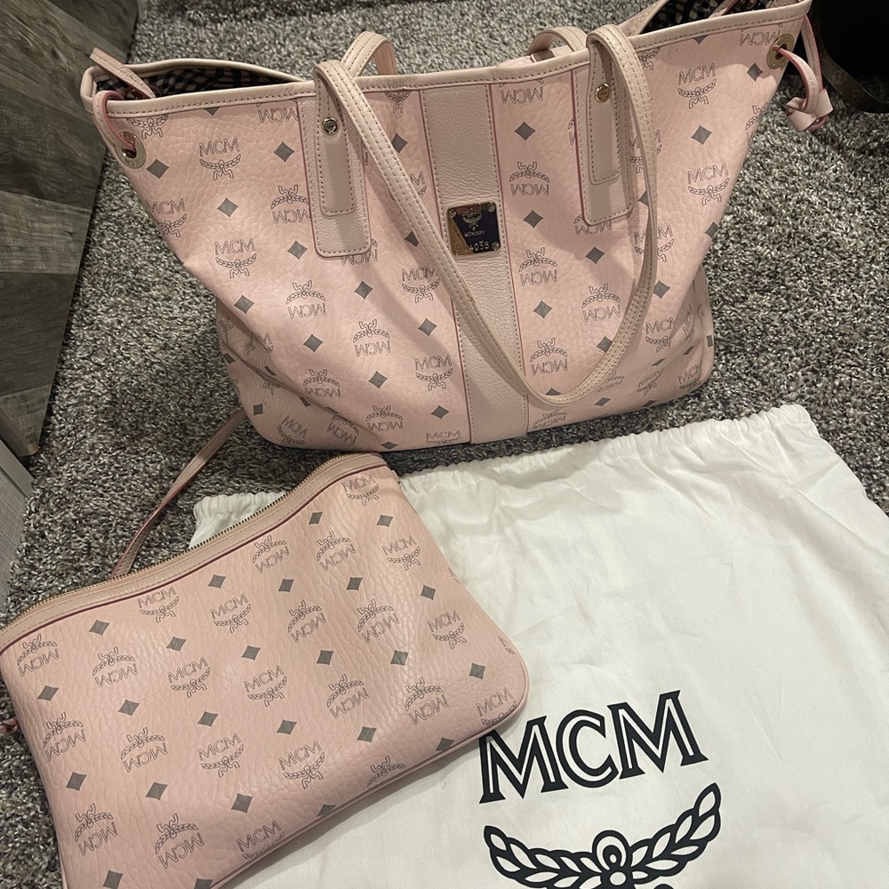 Authentic reversible, MCM purse with mini purse